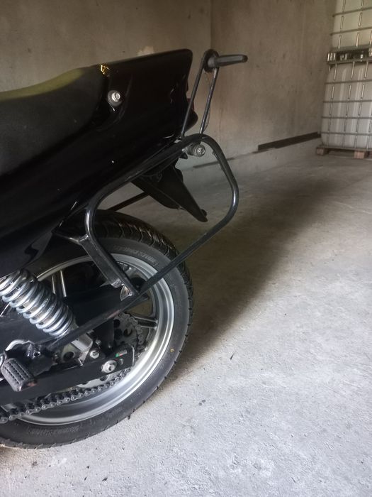 Продам кофри з кріпленням до  HONDA CB 500
