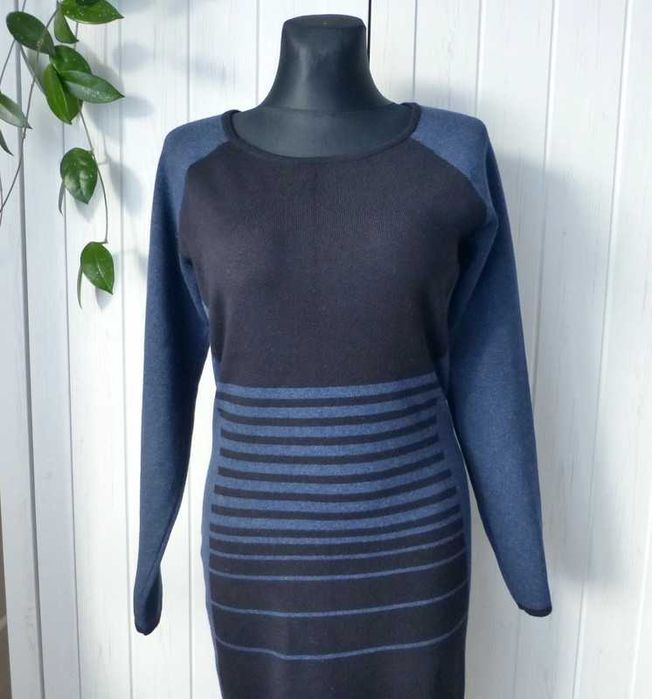 Max Studio dzianinowa dopasowana sukienka midi L