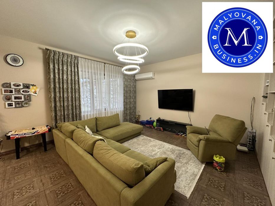 Совіньйон: 2 поверхи, 205 м², гараж, меблі, готовий до заселення!