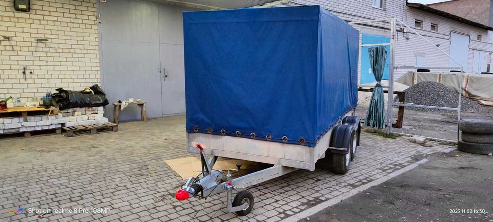 Легковий причіп посилений, 2-ох осний, оцинкований бортовий тентований