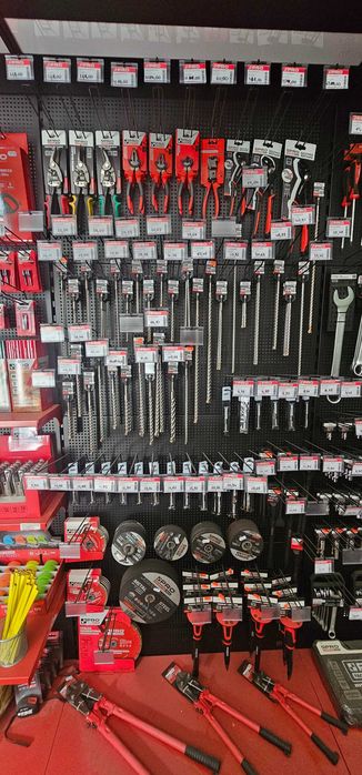 Narzędzia PRO wiertla tarcze łaty klucze poziomice