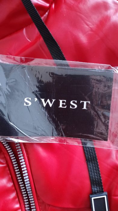 Курточка демісезонна