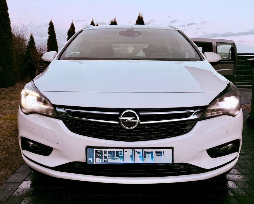 Opel Astra Opel Astra K bogato wyposażony