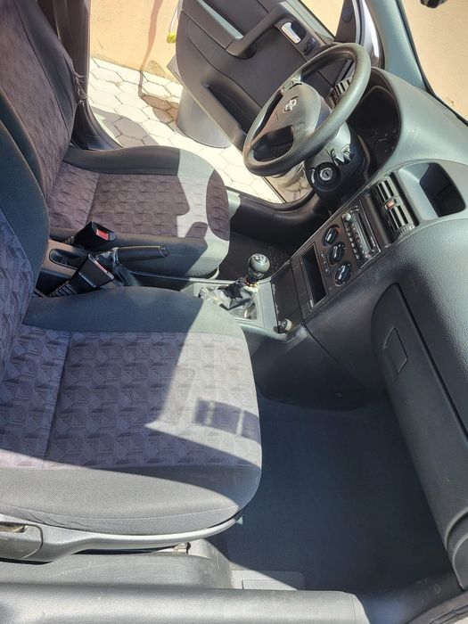 Opel Astra Caravan 1.4 — photo 5
