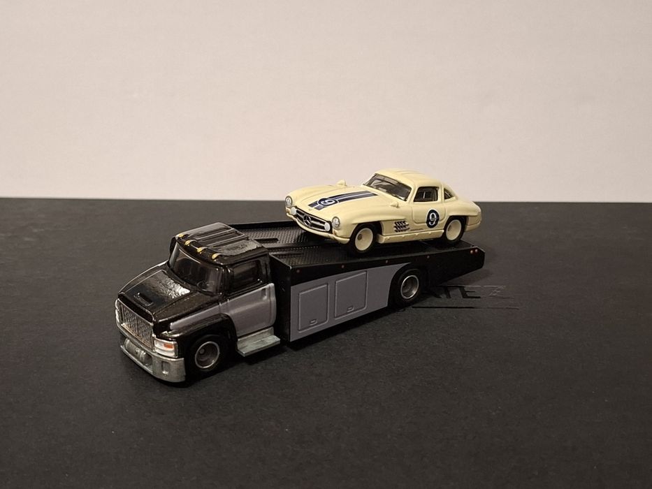 Hot Wheels premium Mercedes-Benz 300 SL колекційний