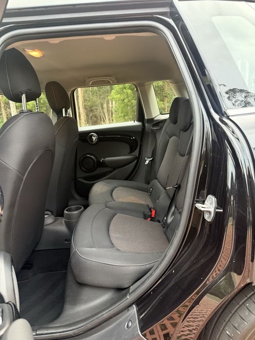 MiNi One  2021      1.5 Turbo 102cv