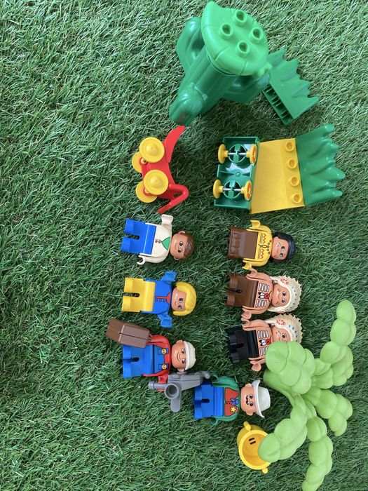 Lego duplo Indios e outros bonecos
