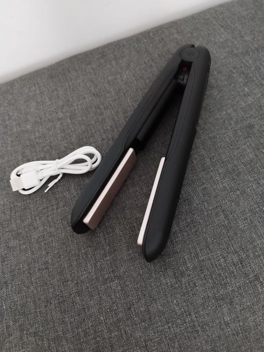 Bezprzewodowa mini prostownica do włosów Kityhome podróżna 2w1