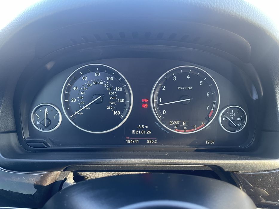 В Продажі BMW F10 2015 рік