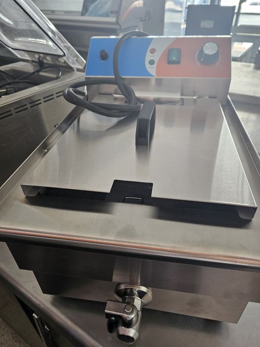 Fritadeira 16 litros