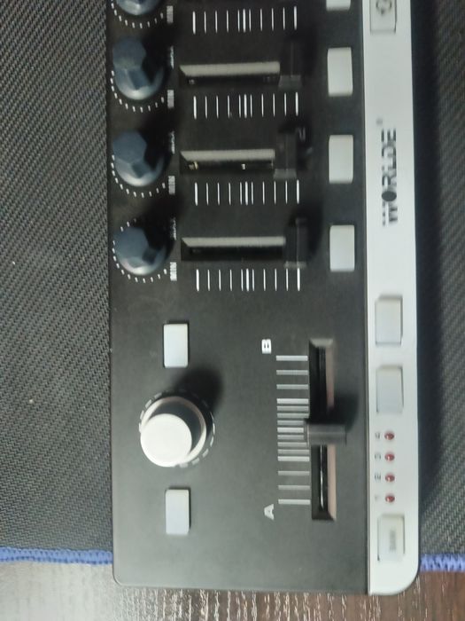 Kontroler DAW - Worlde EasyControl