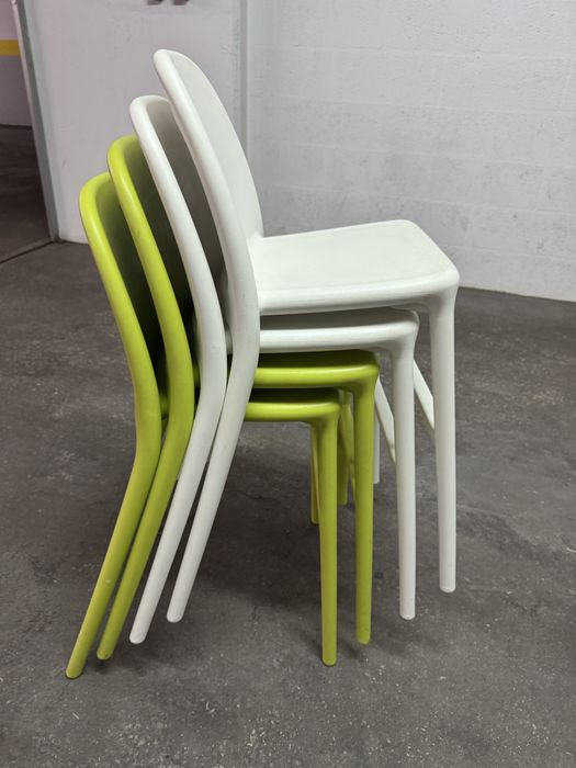 Cadeira junior  ikea branco e verde