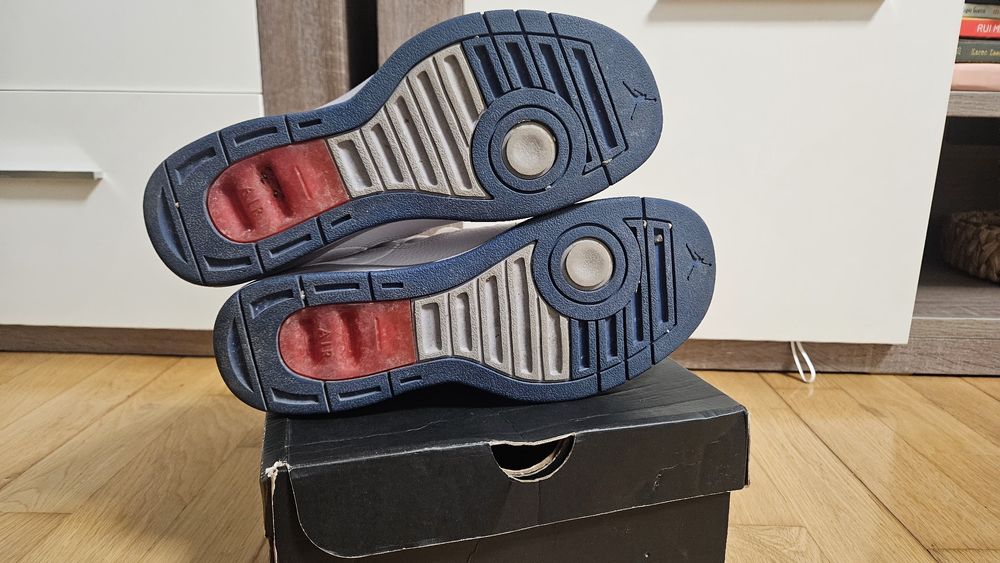 Nike Air Jordan Clutch 40.5