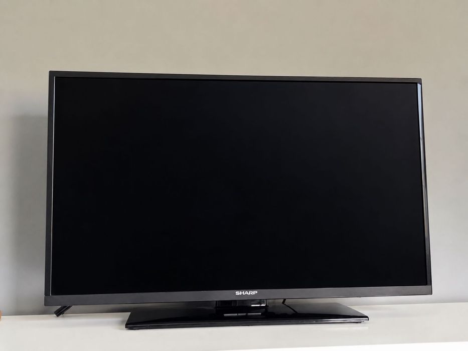 Telewizor Sharp używany