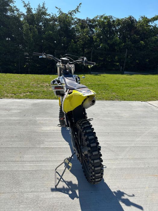 Cross Husqvarna