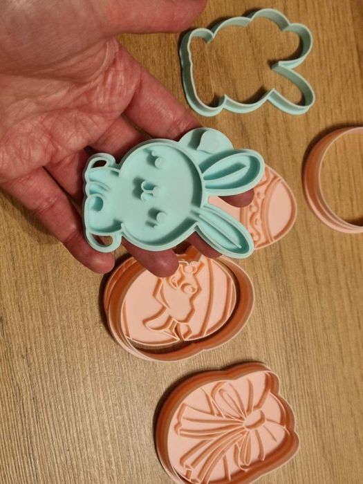 Wielkanocne foremki wykrawacze stample