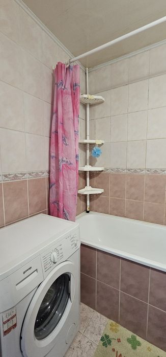 Продам 1 кімнатну квартиру вул Зелена