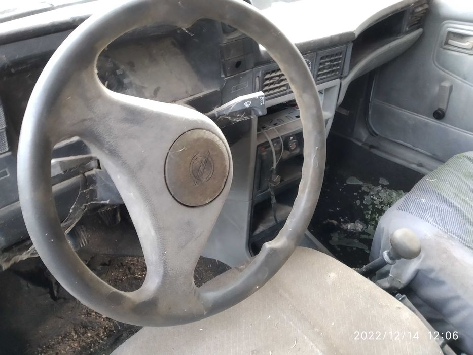 Clássico Antigo Opel Kadett E 1.6D duas portas