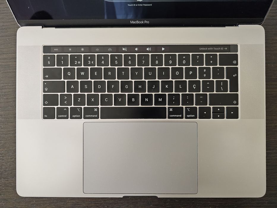 Apple MacBook Pro 2018 - i9 32GB RAM