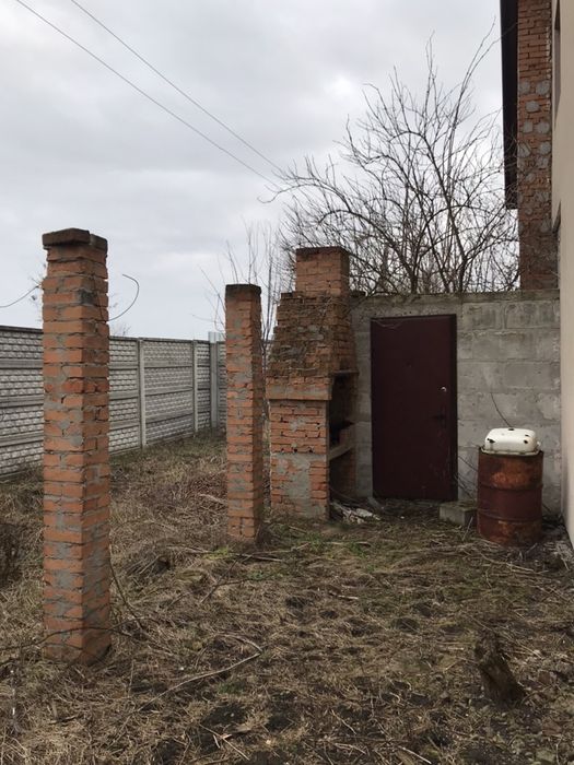 Дом дача 200 кВ 12 соток.