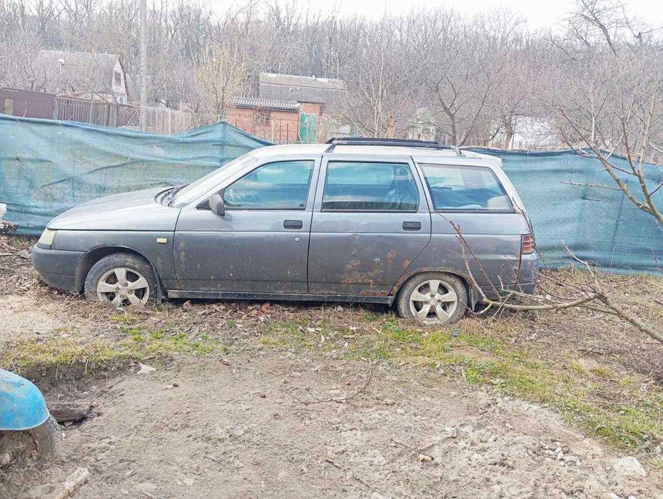 Лада 111 1,6 об'єм двигуна