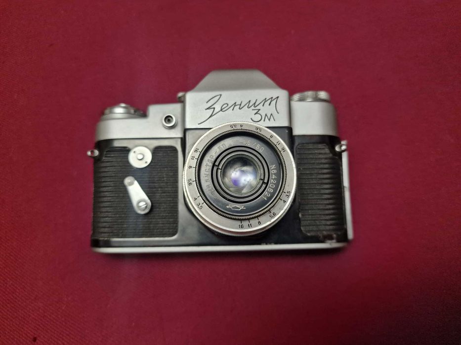 Фотоаппарат Зенит 3М с двумя объектами