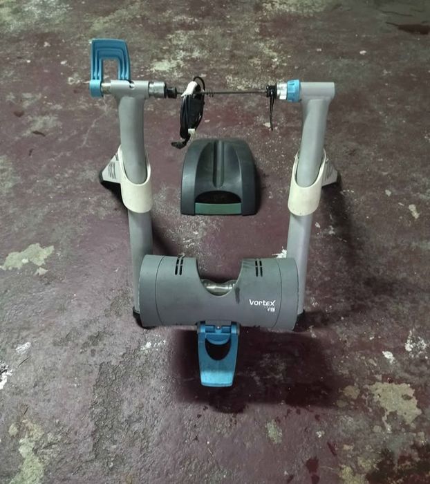 Bicicleta btt + Rolos Tacx