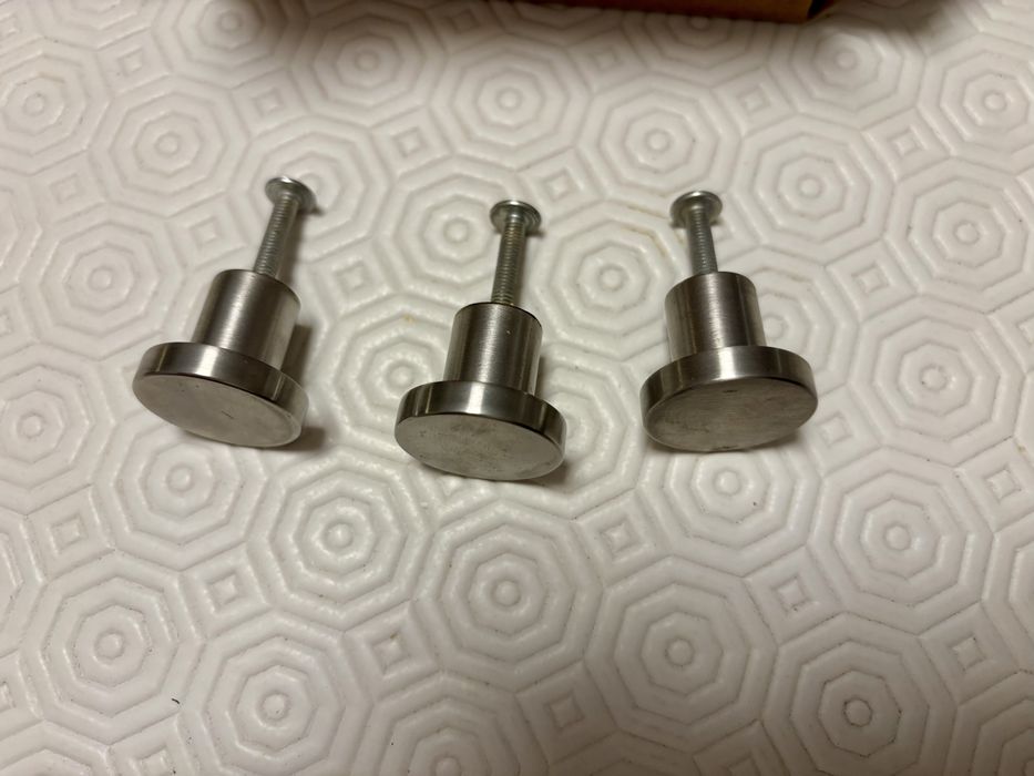 Puxadores de porta em inox escovado