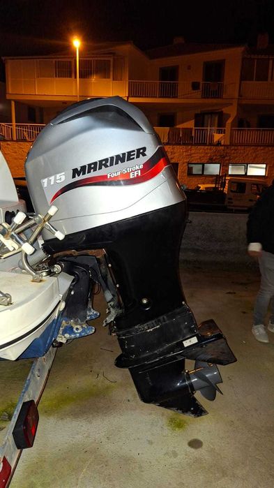 Barco cabinado quicksilver weekend 640
