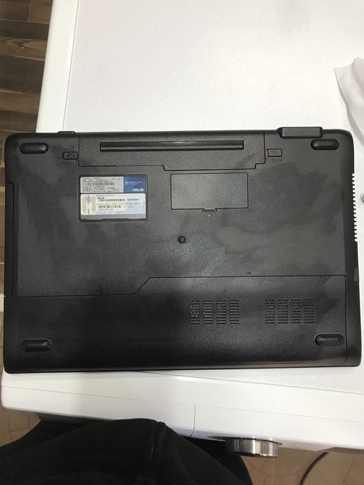 Ноутбук Dell vostro,ASUS x5mj