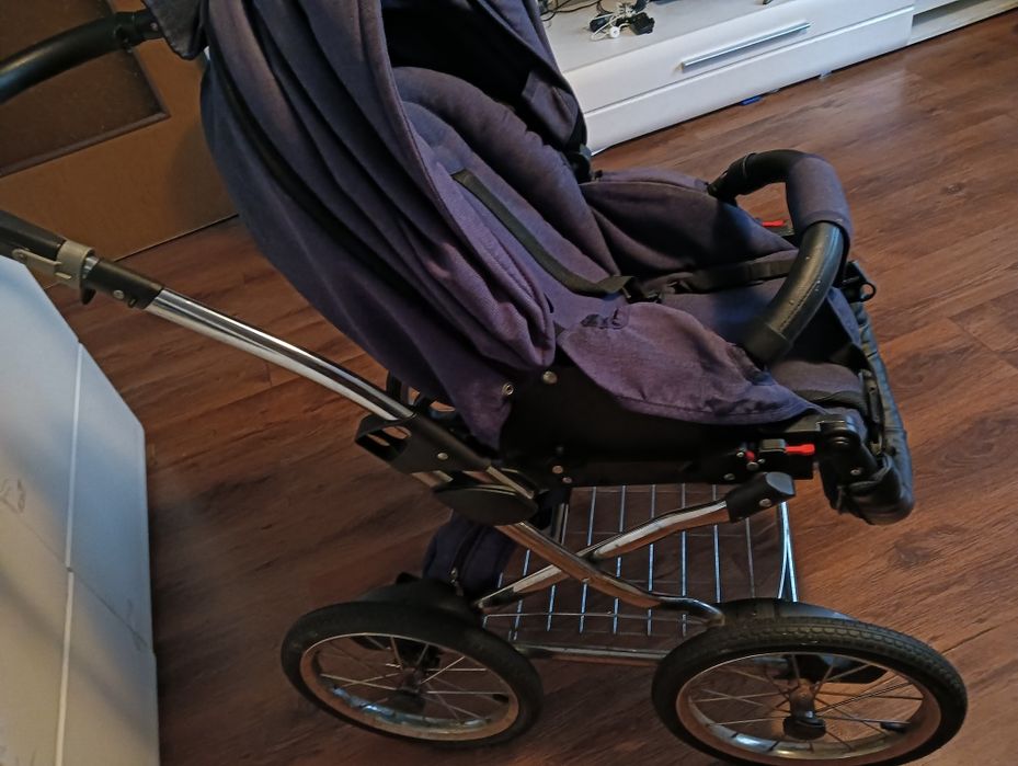 Wózek dziecięcy spacerowy