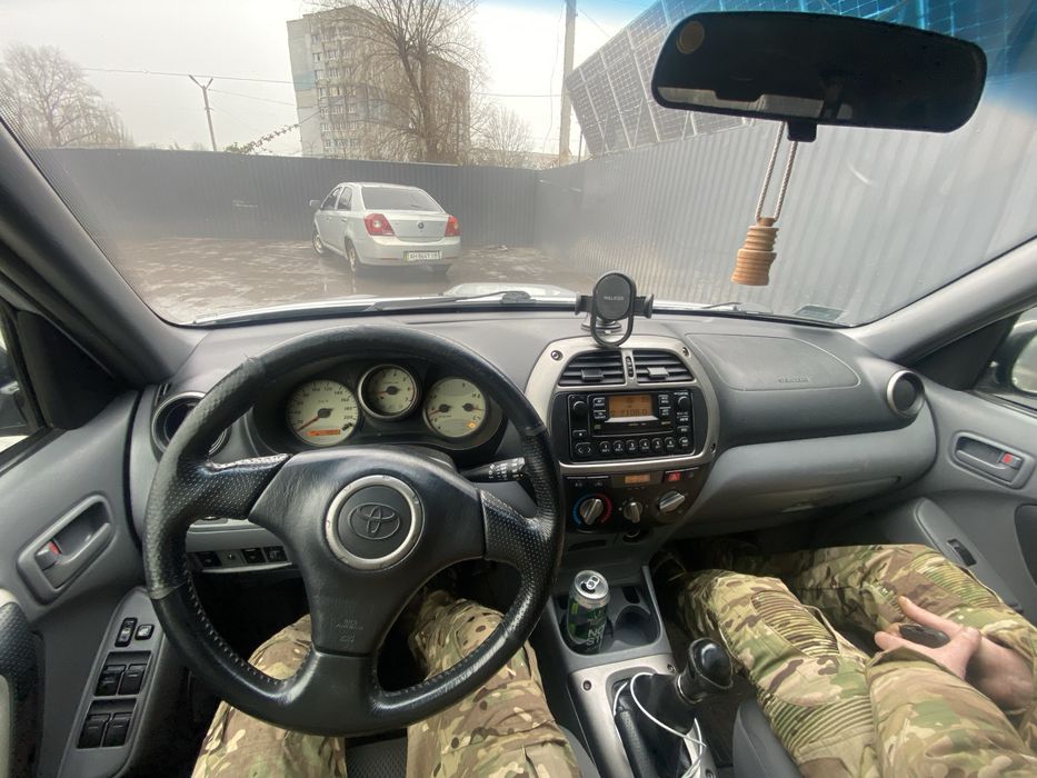 Рав4 2003р 2.0дизель