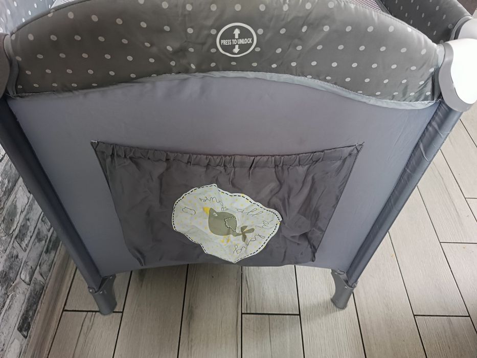 Sprzedam łóżeczko turystyczne