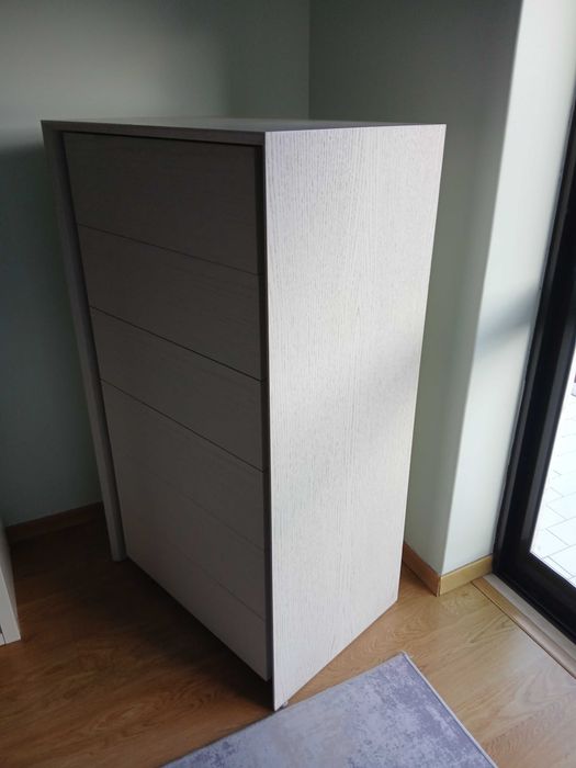 Cama casal com colchão, mesas cabeceira e cómoda - Octosólido