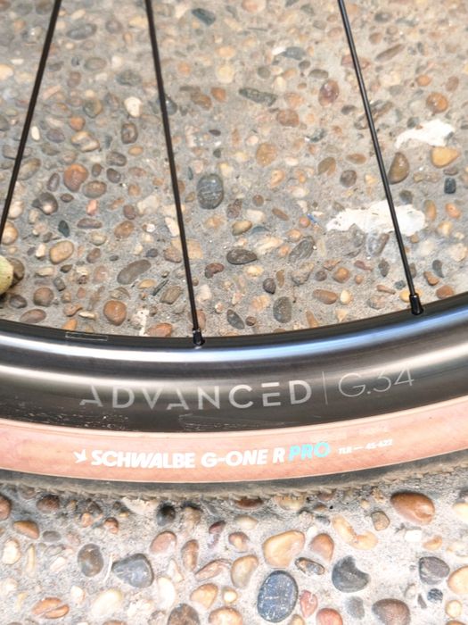 Rodas carbono Newman Advanced G.34 28" CL 12x142 FADE R SRAM XDR