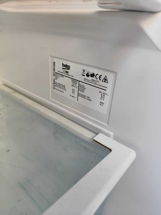 Lodowka Beko pojemniki szuflady półki