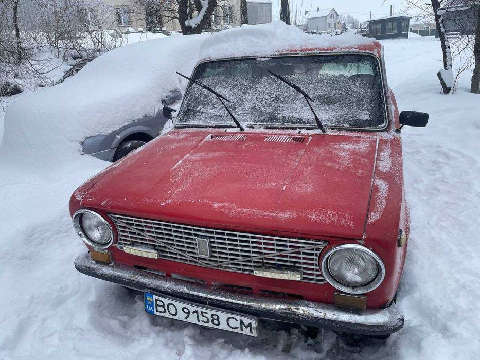 Продаєця ваз 21011. На повному бойовому ходу