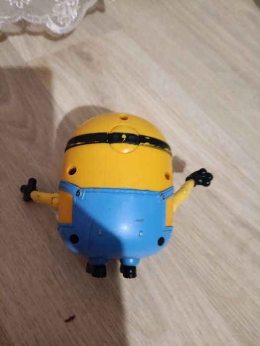 Міньон  посіпака.