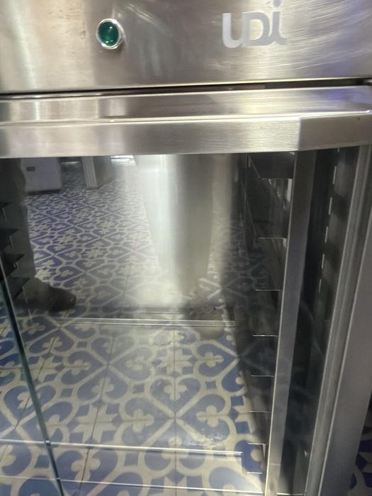 Estufa de Levedação / Fermentação Industrial UDI (8 Guias) – Excelente Estado