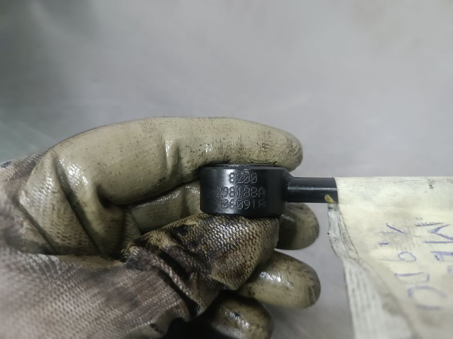 Tubo Alimentação de Óleo para Turbo RENAULT MEGANE II - 8200298188A