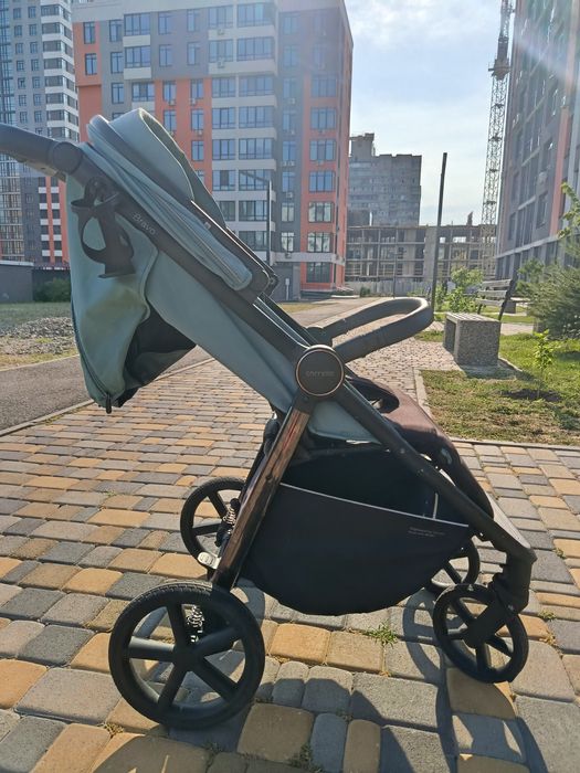 Коляска  прогулянка Carrello Bravo