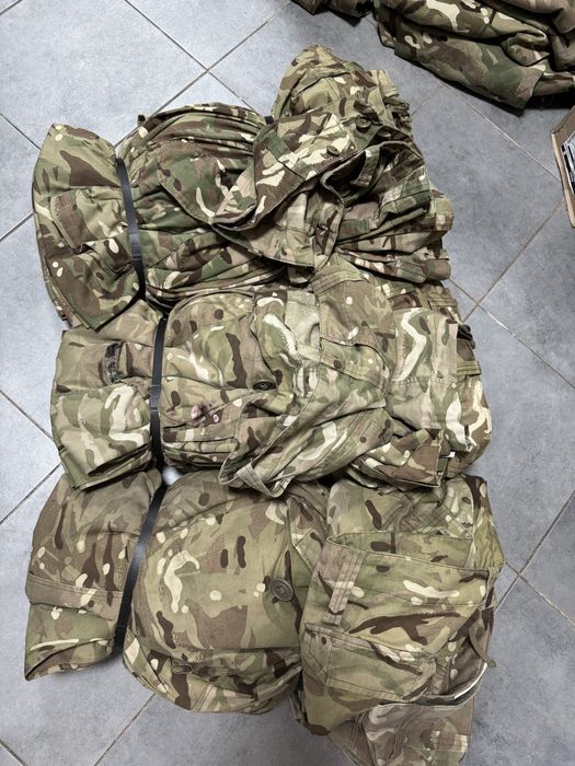 Штани британка мтр є костюми