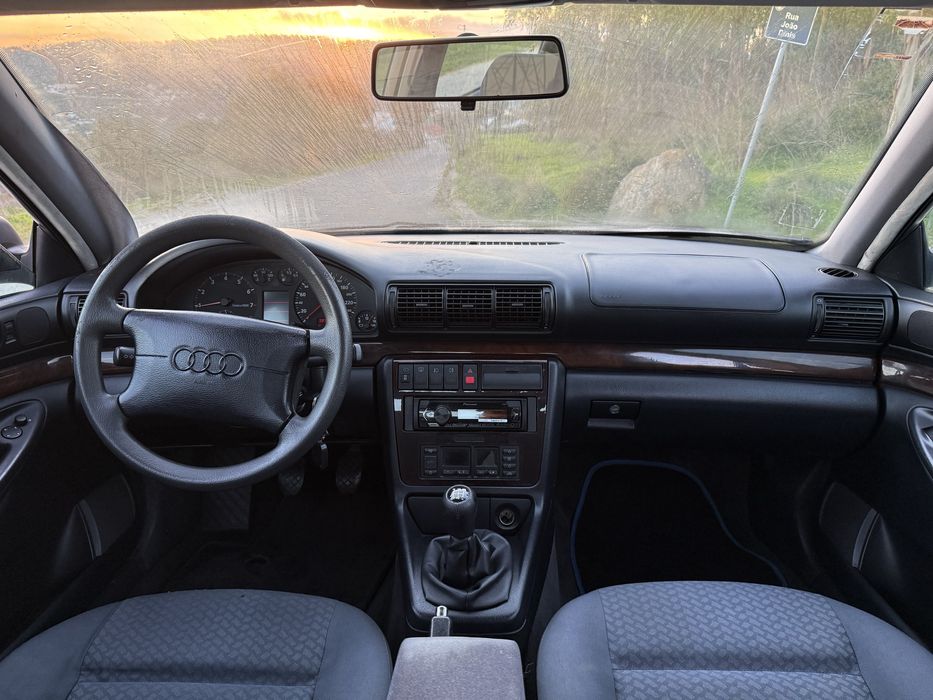Audi A4 1.6 Nacional