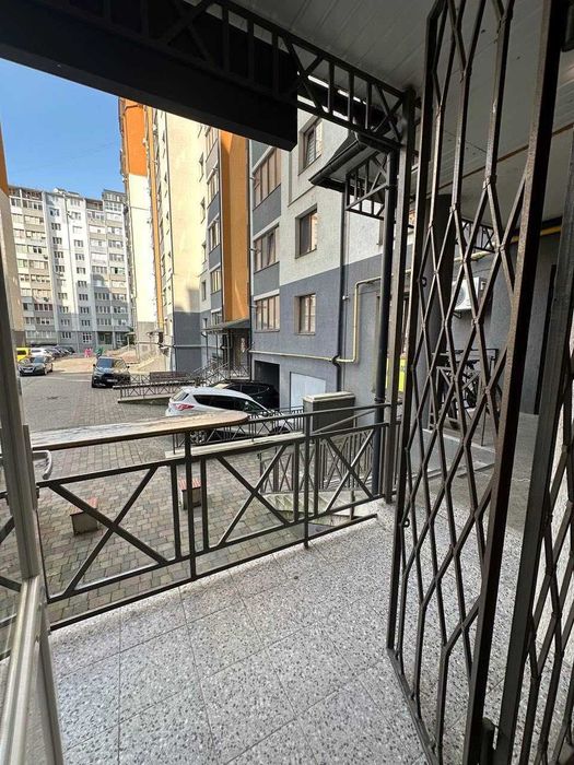 Терміновий  продаж комерційного приміщення в ЖК Паркова Алея