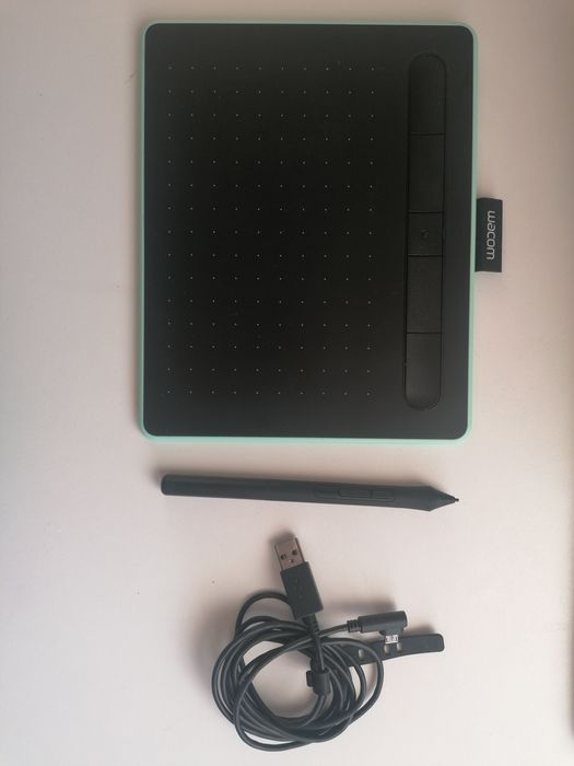 Mesa digitalizadora Wacom Intuos S com Bluetooth64552362143106121