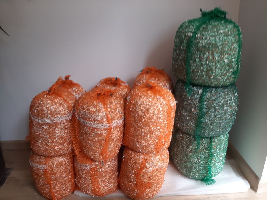 Skorupki jajek suche