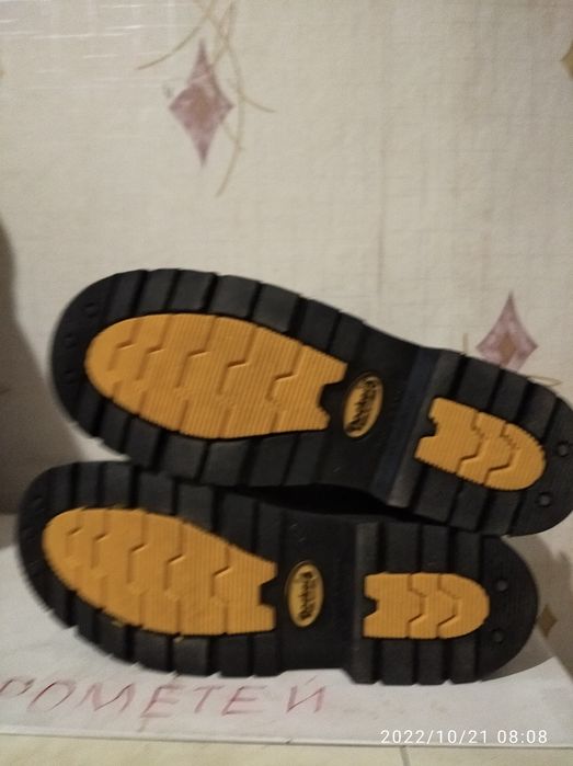 Крутые ботинки демисезонные Dockers