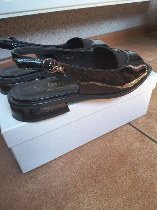 Sprzedam buty sandaly