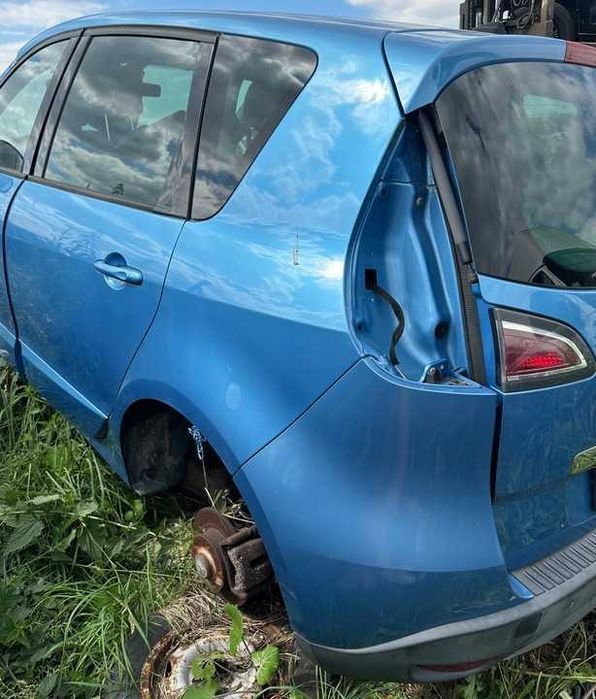 Четверть крыло кузов Renault Scenic III разборка