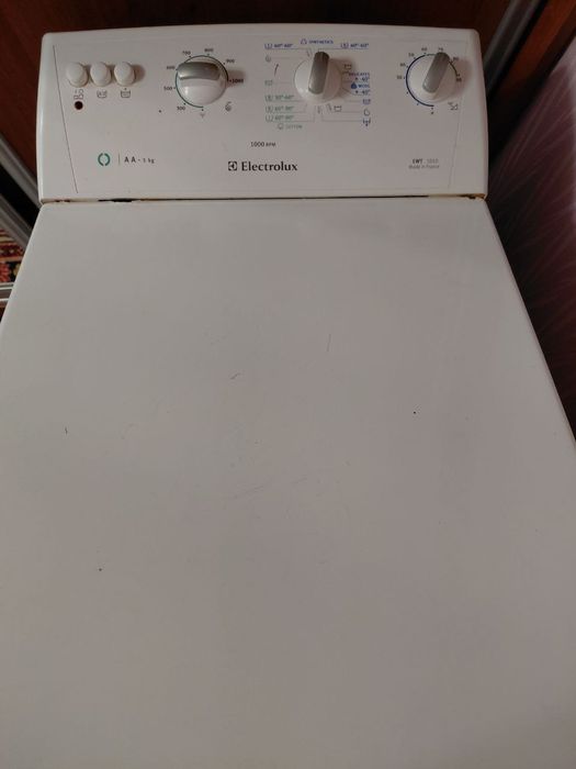 Стиральная машина Electolux